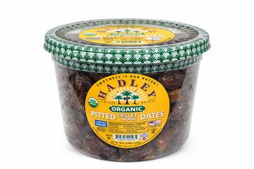 Hadley Organic Pitted Dates California Grown Deglet Noor 40 OZ jar with label highlighting organic pitted deglet noor dates.